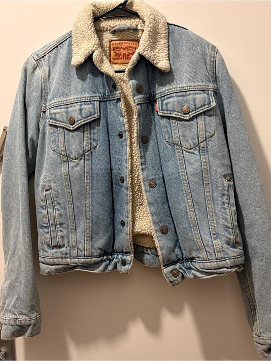 Levi's Jackets & Blazers - Vintage Levi's Denim Jacket with Sherpa Lining